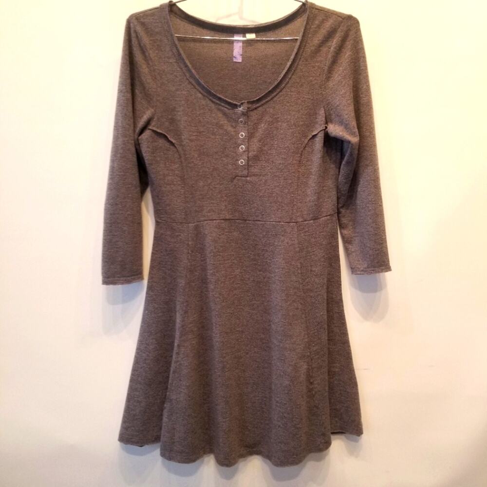 Aliya Gray Knit Flare‎ Dress Long Sleeve Size L